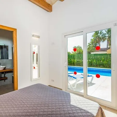 Cap D'artrutx Sleeps 6 Pool Air Con Wifi Villa